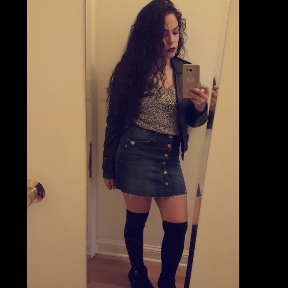 Button Down Skirt - Picture 1 of 5